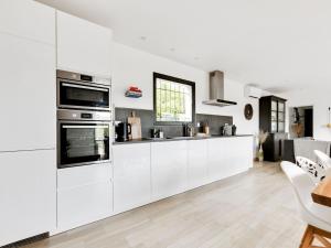 Stylish villa in Beaufort with private pool, cleaning included
