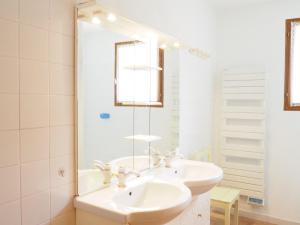 Maisons de vacances Holiday Home near Mont Ventoux Ski Resort, cleaning included : Maison de Vacances 3 Chambres 