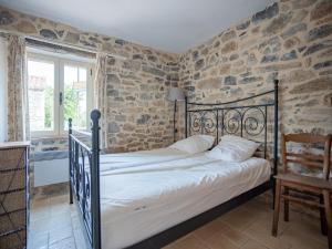 Maisons de vacances Courry Gem Pool & Charm, cleaning included : photos des chambres