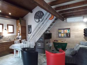 Maisons de vacances Holiday Home Saint-Martin with Pool, cleaning included : photos des chambres