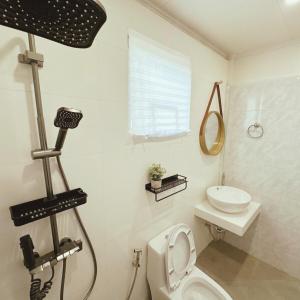 Private 2BR Unit Netflix, WiFi & Comfort