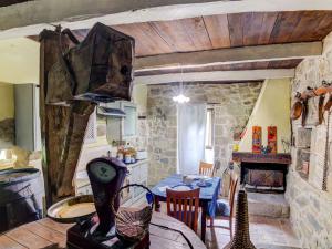 Cottage in Forcella near Waterfall & Lake, cleaning included