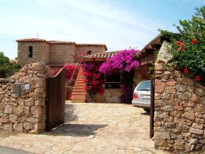 Belvilla by Oyo Villa Pitrizzina, cleaning included