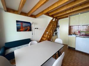 Saint-Cyprien - Duplex 2 chambres avec terrasse et parking privé - FR-1-309-507