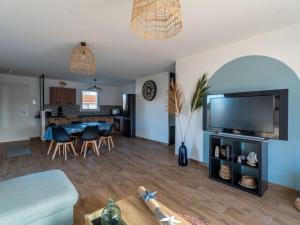 Maisons de vacances Maison moderne a 6 km de Mimizan pour 6 personnes, menage inclus - FR-1-50-156 : photos des chambres