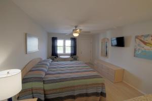 Deluxe Queen Studio  room in The Southwinds