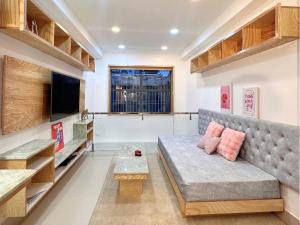 Leiden Homestay&Cafe