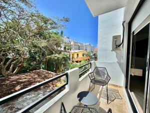 New apartment one block from 5th Ave