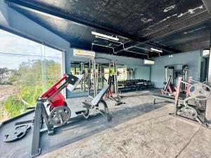 Luxury Loft minutes from the sea!