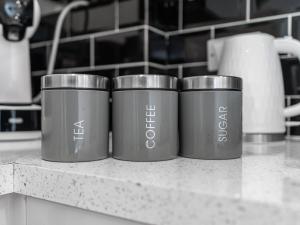 1 BR Flat At Plotseeker Short Term Rental London