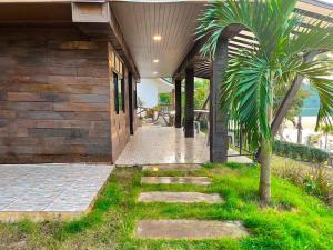 Lake View Fishing Camp