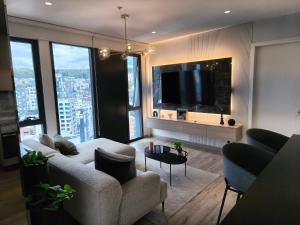 Republica del Salvador Coliving Ecuador XOE