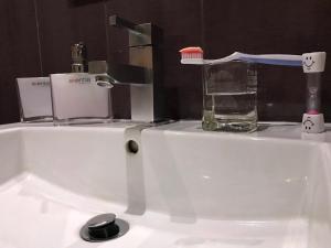 Premium High Rise, Gorgeous City Views