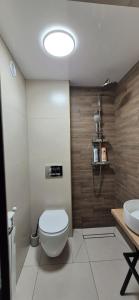 4 Seasons Apartments