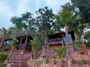 Lake View Fishing Camp