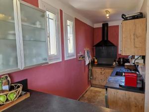 Provençal house with pool