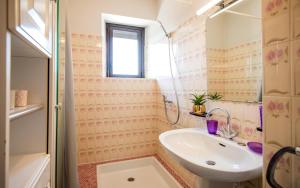 Maisons de vacances L-Agentole - Au coeur des palanges, proche Rodez : photos des chambres