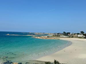 Maisons de vacances Bellevues-Sur-Mer, a 100 m de la plage : photos des chambres