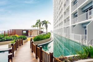 Rhoydez Condotel Breeze Residence
