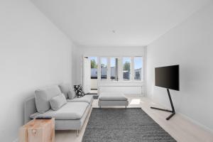 Kaupunkikolmio saunalla ja parvekkeella