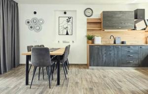 Gorgeous Home In Baska