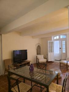 Appartements L-elegante Maison de Village Terrasse Tropezienne : photos des chambres