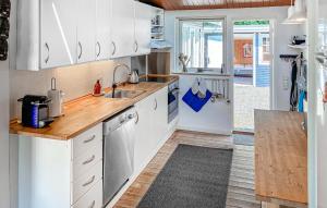 Stunning Home In Gilleleje With Wifi