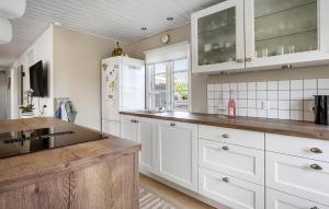 Nice Home In Haderslev With Wifi