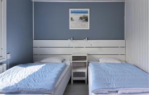 Awesome Home In Sturkö With Sauna