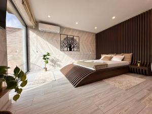 Transalpina Tiny House - outdoor jacuzzi