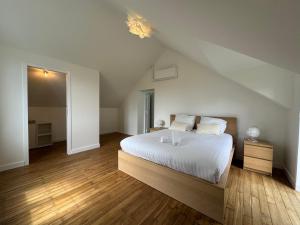 Le Mendo - Wi-Fi, TV, Parking, Moderne, Neuf