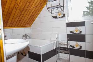 Holiday home Balatonkeresztur 13