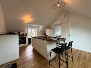 Appartements Le Mendo - Wi-Fi, TV, Parking, Moderne, Neuf : photos des chambres