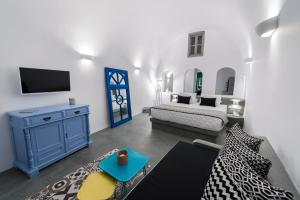 Modernity Suites Santorini Greece