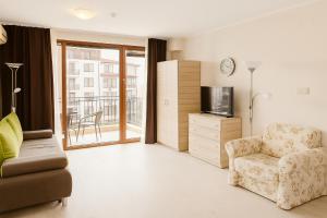 Apolon-7 Sea Breeze Apartment