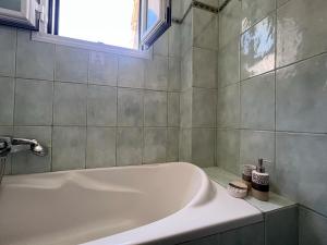 Beachfront Villa with Garden - Valentine Corfu
