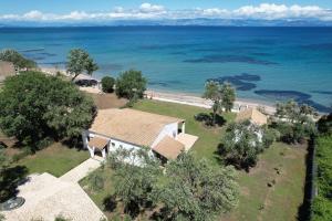 Beachfront Villa with Garden - Valentine Corfu