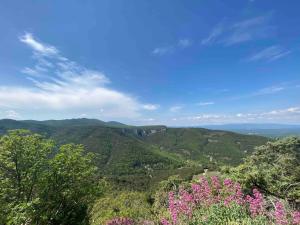 Maisons de vacances Maison ardechoise avec panorama : photos des chambres