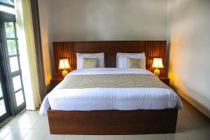 The Heavens Villa - Colombo & BIA Airport