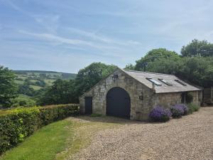 Underhill Coach House