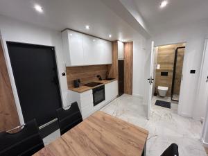 Michael Jackson Apartment next to the beach 600m with free parking