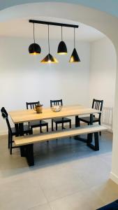 Appartements Le Collonges - Spacieux Pied a Terre proche Lyon : photos des chambres