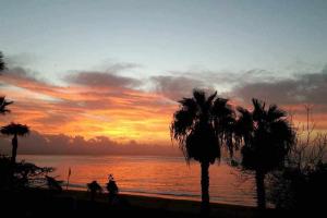 Vistas de Ensueño al Mar en Playa del Águila