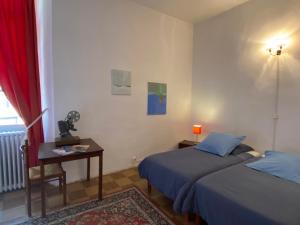 Maisons d'hotes Maison d-hotes La Giraudasse : Chambre Lits Jumeaux