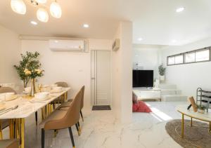 บ้านทั้งหลัง ใกล้เซ็นทรัลเฟสติวัล