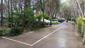 Ada Vilage HAPPY DAY