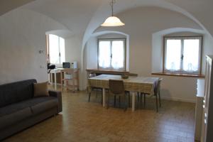 Studio Zu - Lakeside Apartment