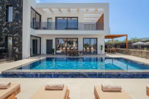 Boheme Villas close access to Laganas Resort