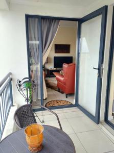 Blouberg Luxury Oasis With Pool & Scenic Mountain Views