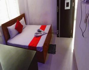 Hotel Raj DUNIYA GUEST House Kalighat WB With AC OR NON AC Room